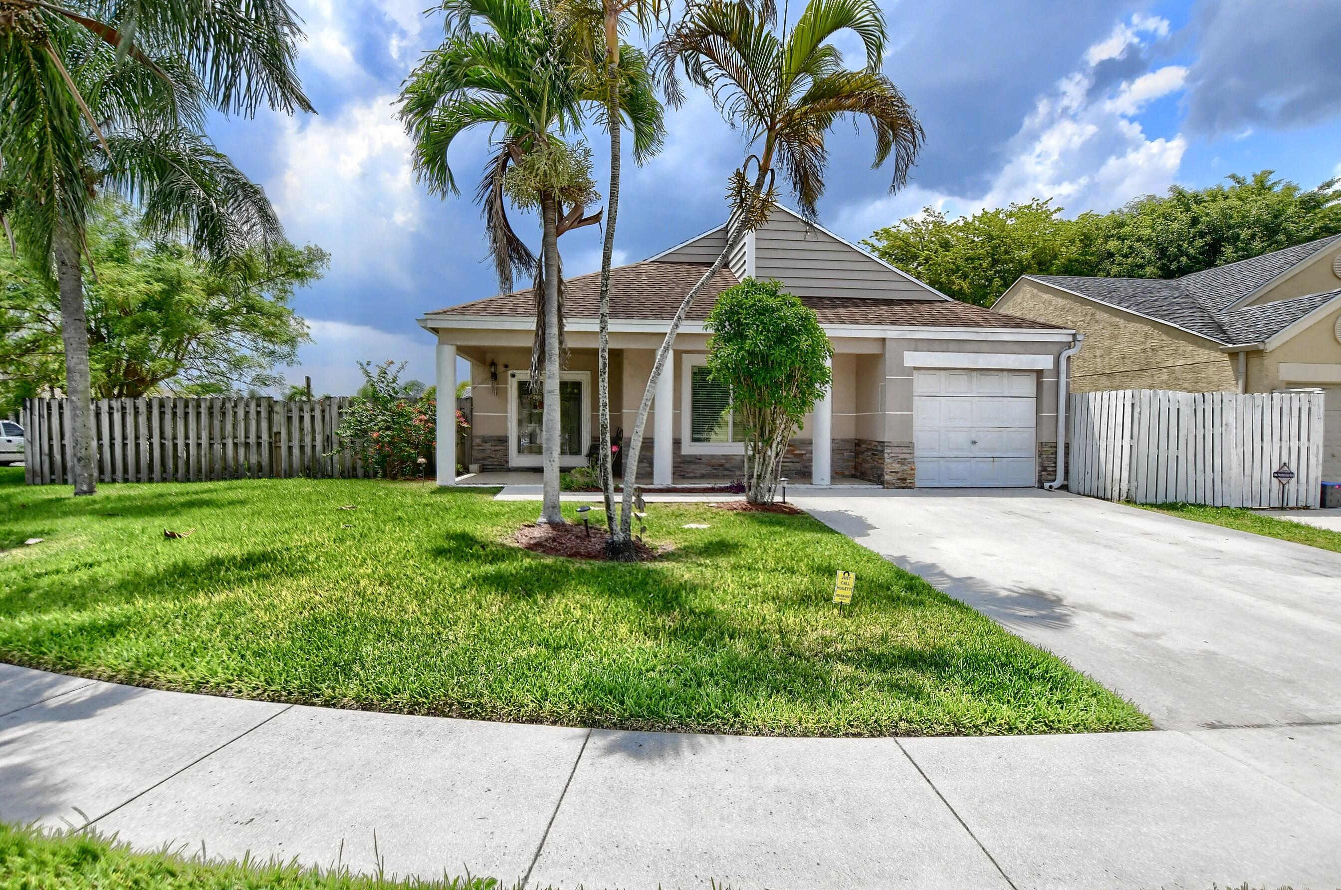 8431 Dynasty Drive Boca Raton, FL 33433 - Photo 2 of 32 01_ebf_7215-hdr(5)