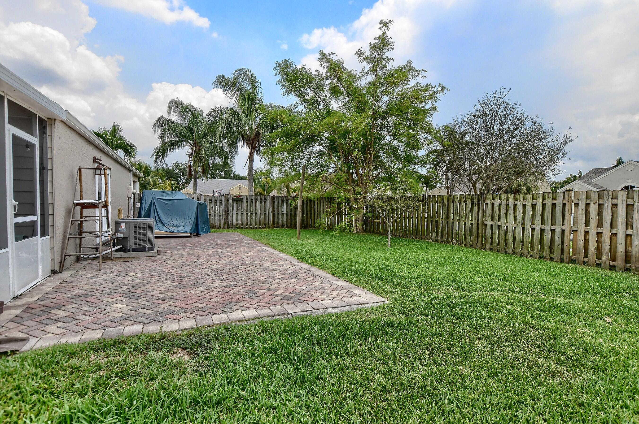 8431 Dynasty Drive Boca Raton, FL 33433 - Photo 30 of 32 29_ebf_7175-hdr(5)