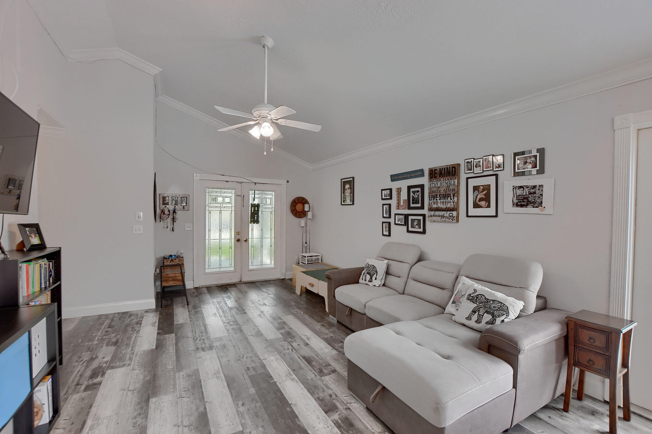 8431 Dynasty Drive Boca Raton, FL 33433 - Photo 10 of 32 09_ebf_7080-hdr(5)