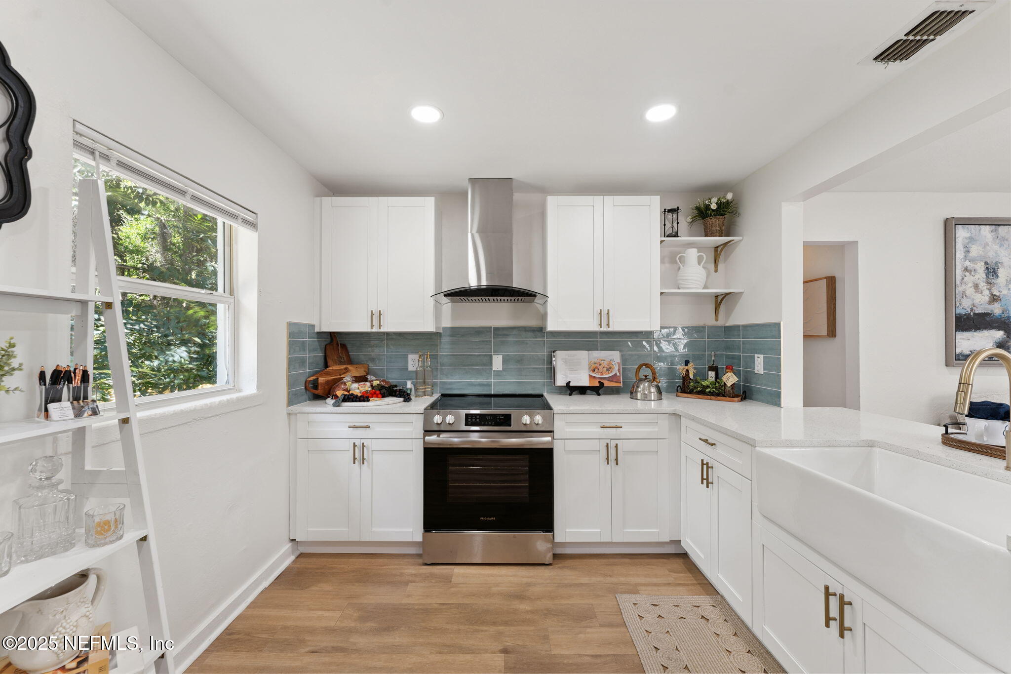 1905 Maclean Road Jacksonville, FL 32209 - Photo 9 of 20 13-web-or-mls-DSC09707