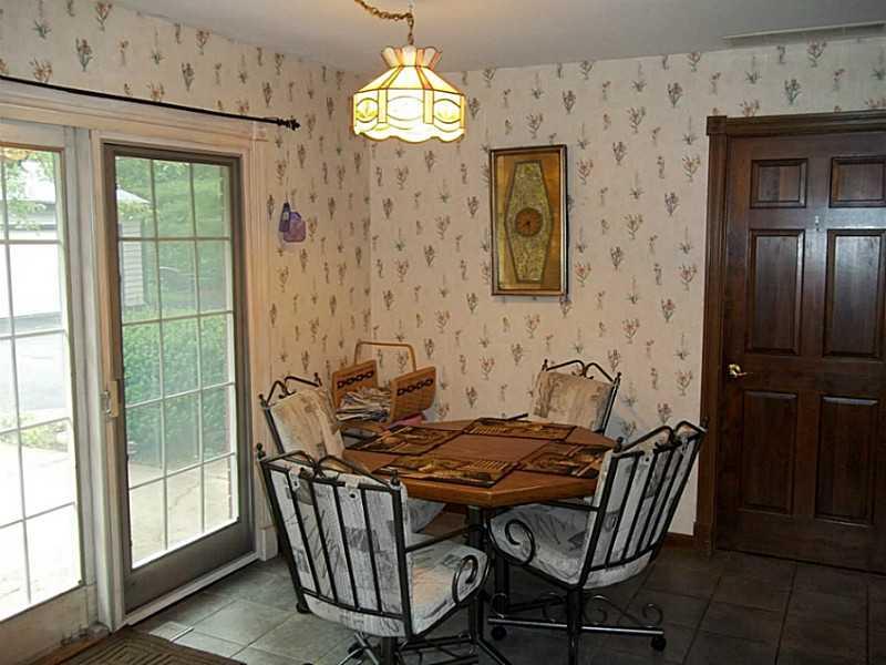 8844 South Franklin Road Indianapolis, IN 46259 - Photo 5 of 18 Gallery Image 5