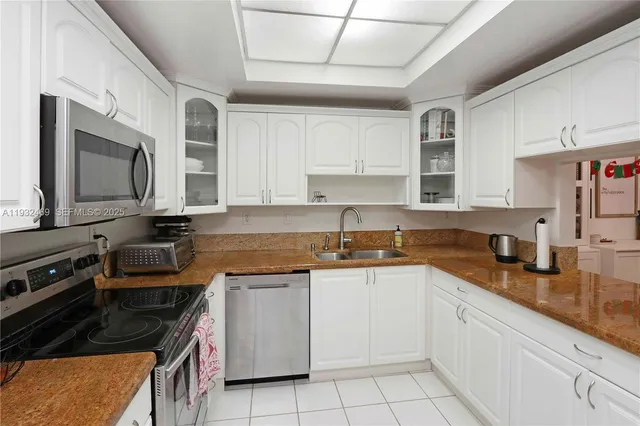 $415,000 | 9805 Northwest 52nd Street, Unit 102, Doral, FL 33178