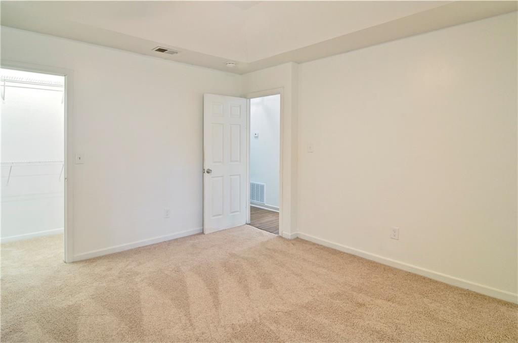 2665 Ivydale Court Southwest Atlanta, GA 30311 - Photo 35 of 45 a view of an empty room