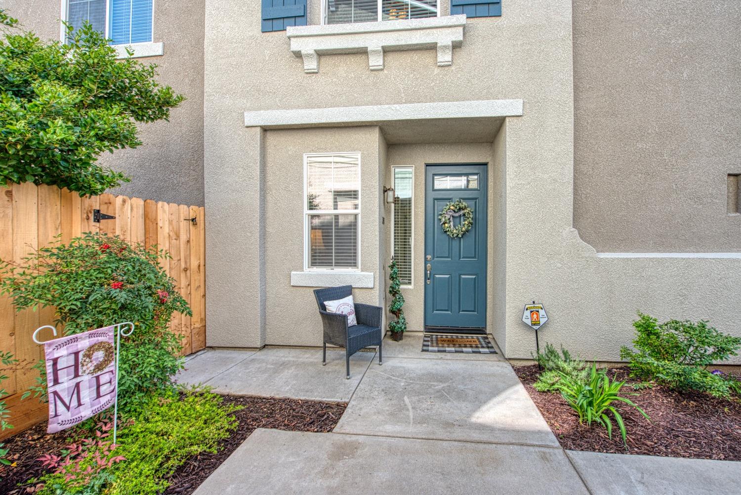 343 Raphael Lane Clovis, CA 93611 - Photo 1 of 48