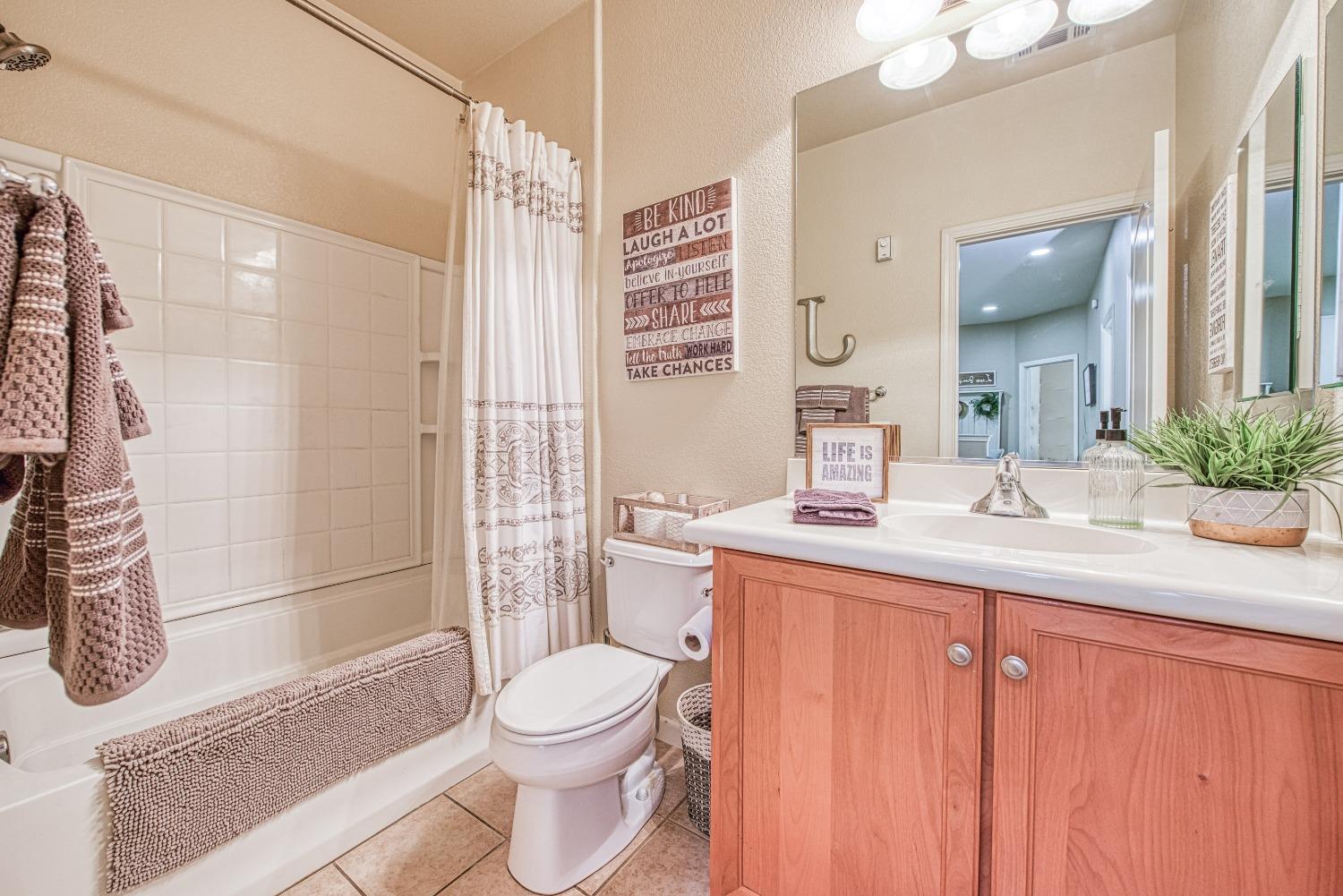 343 Raphael Lane Clovis, CA 93611 - Photo 24 of 48