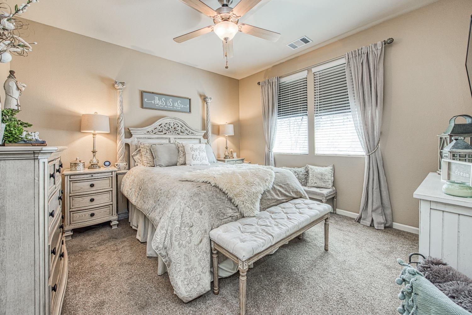 343 Raphael Lane Clovis, CA 93611 - Photo 29 of 48