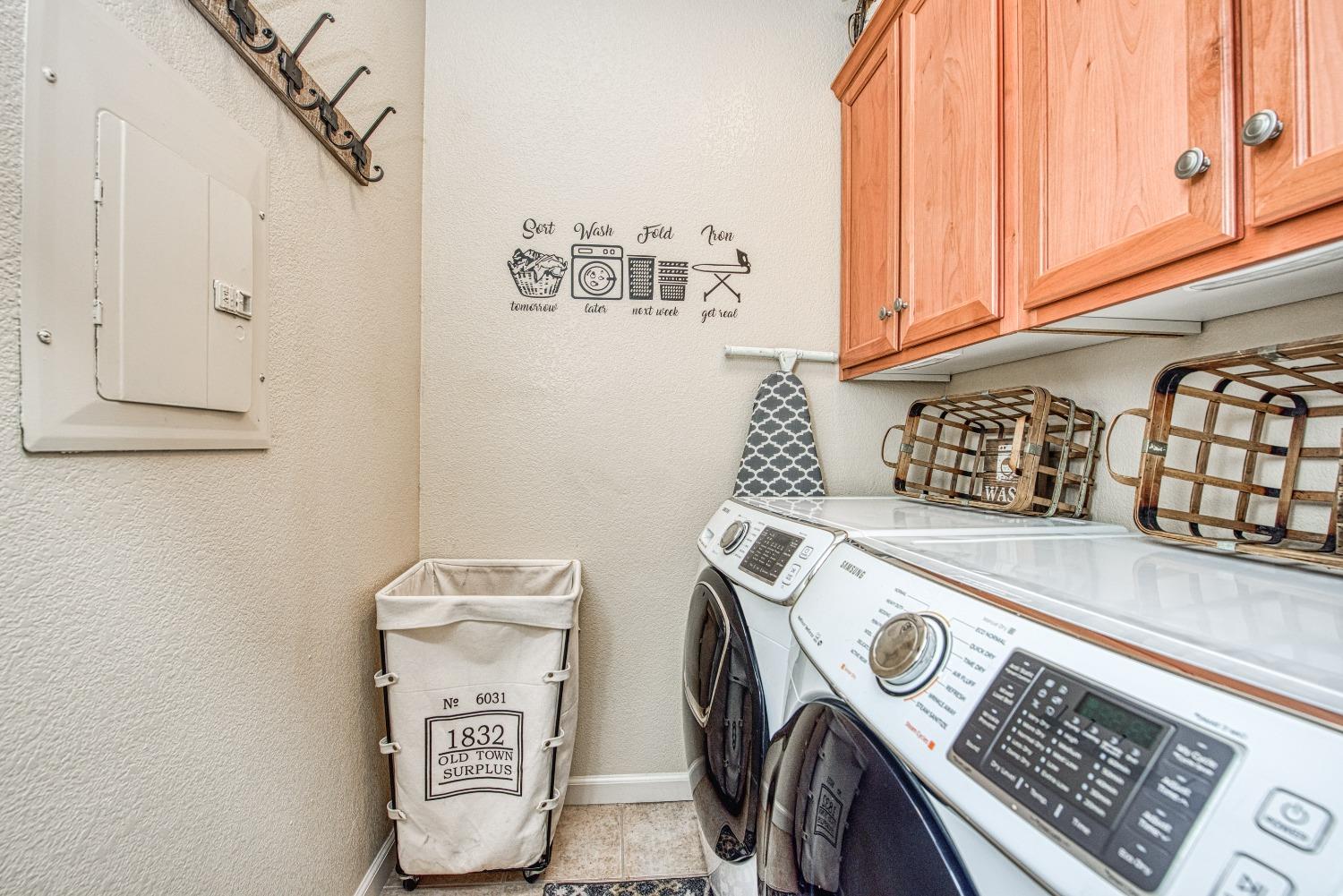 343 Raphael Lane Clovis, CA 93611 - Photo 32 of 48