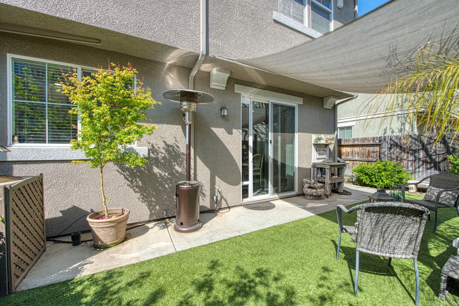 343 Raphael Lane Clovis, CA 93611 - Photo 35 of 48