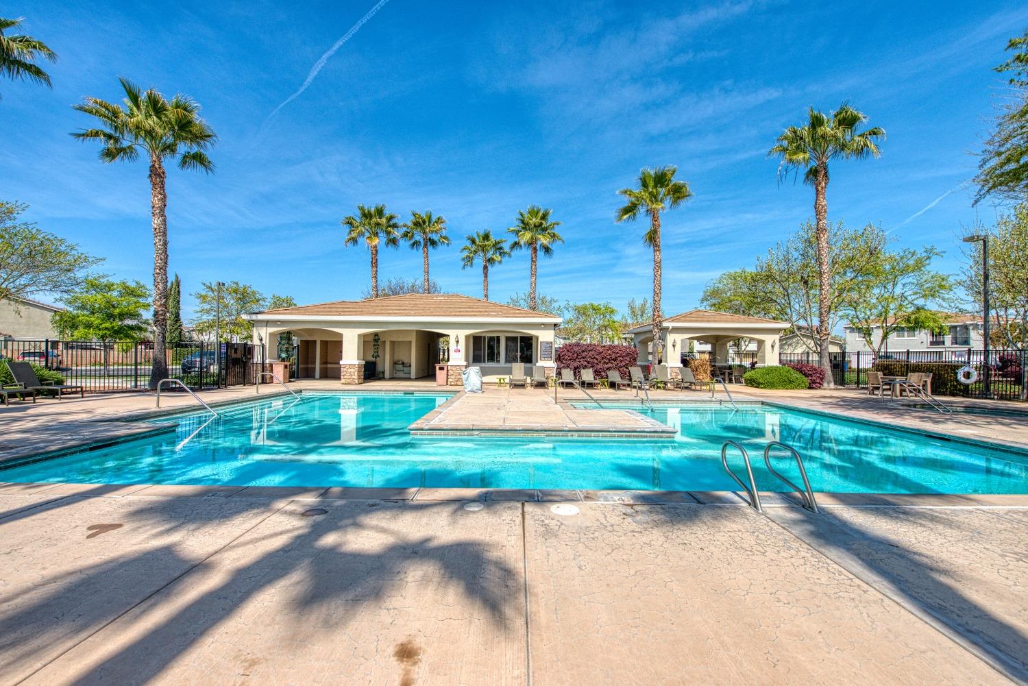 343 Raphael Lane Clovis, CA 93611 - Photo 42 of 48