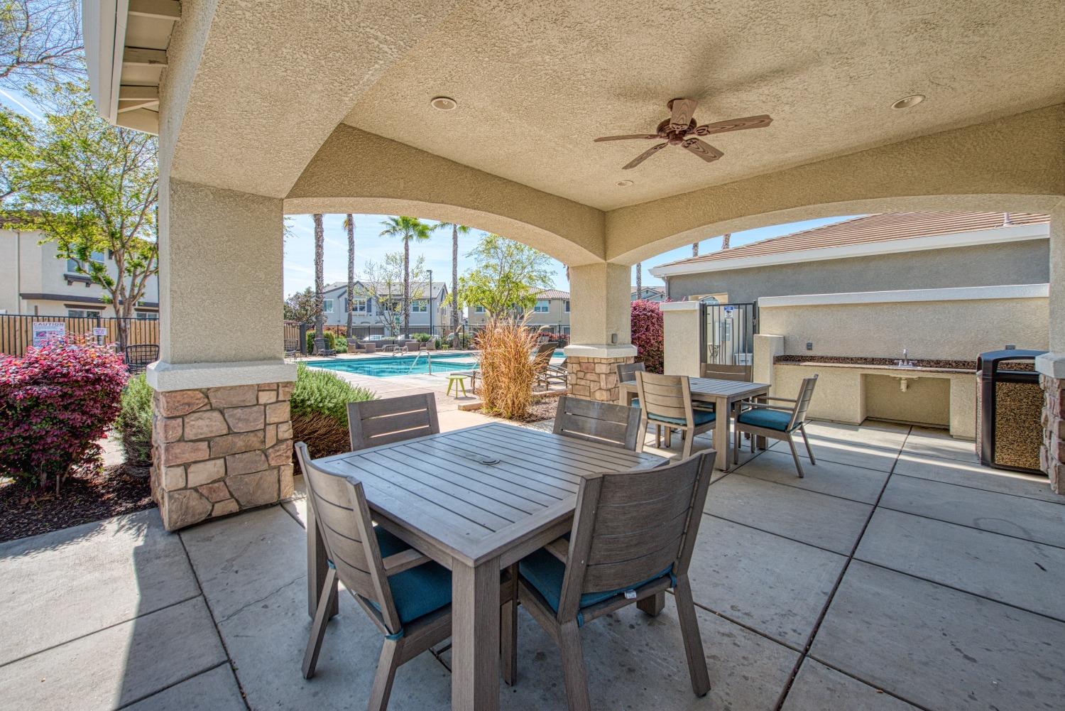 343 Raphael Lane Clovis, CA 93611 - Photo 44 of 48