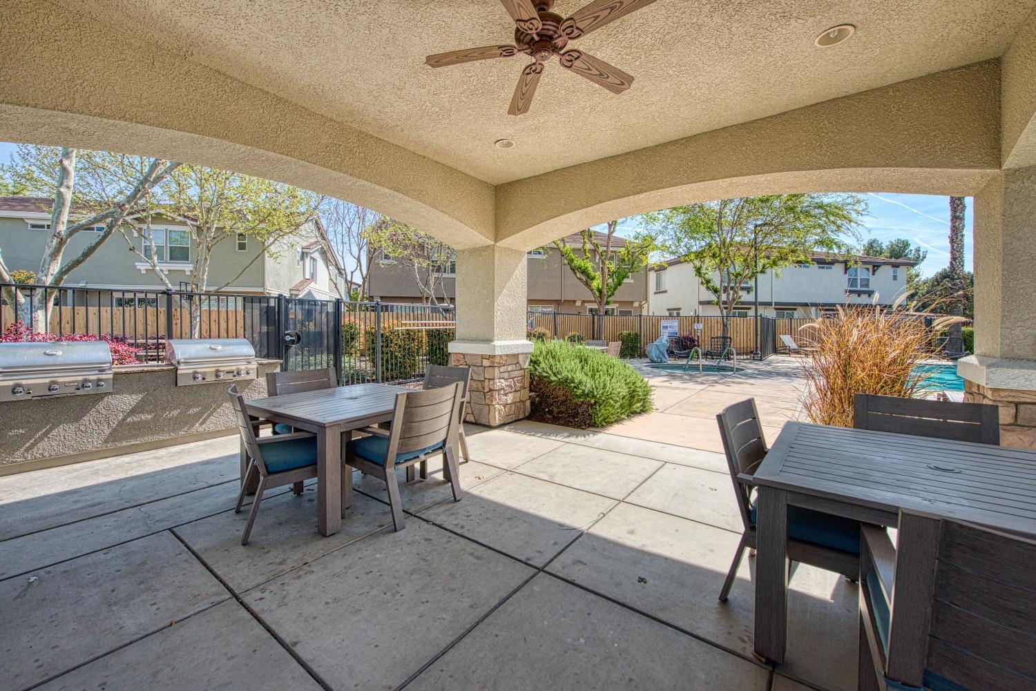 343 Raphael Lane Clovis, CA 93611 - Photo 45 of 48