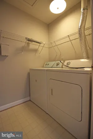 $2,300 | 3803 Salemway Court, Woodbridge, VA 22192