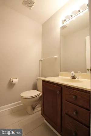 $2,300 | 3803 Salemway Court, Woodbridge, VA 22192