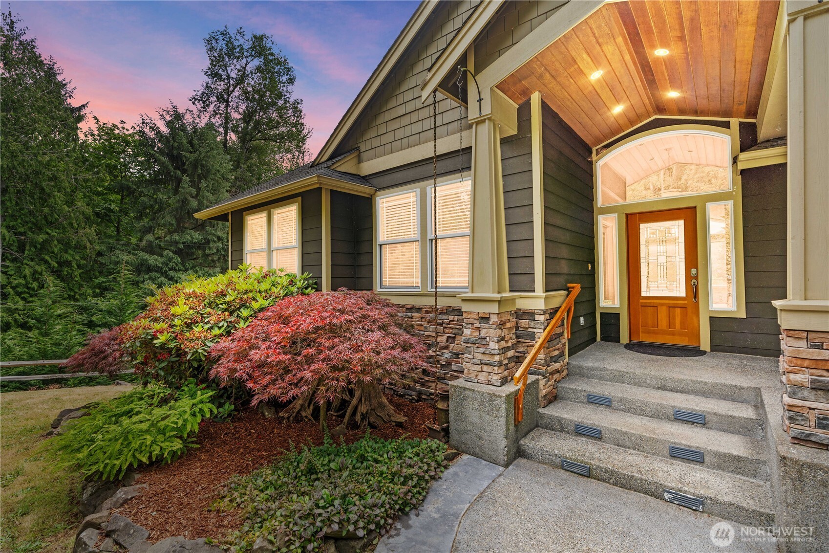 13402 Spiketon Road Buckley, WA 98321 - Photo 4 of 35 a front view of a house with garden