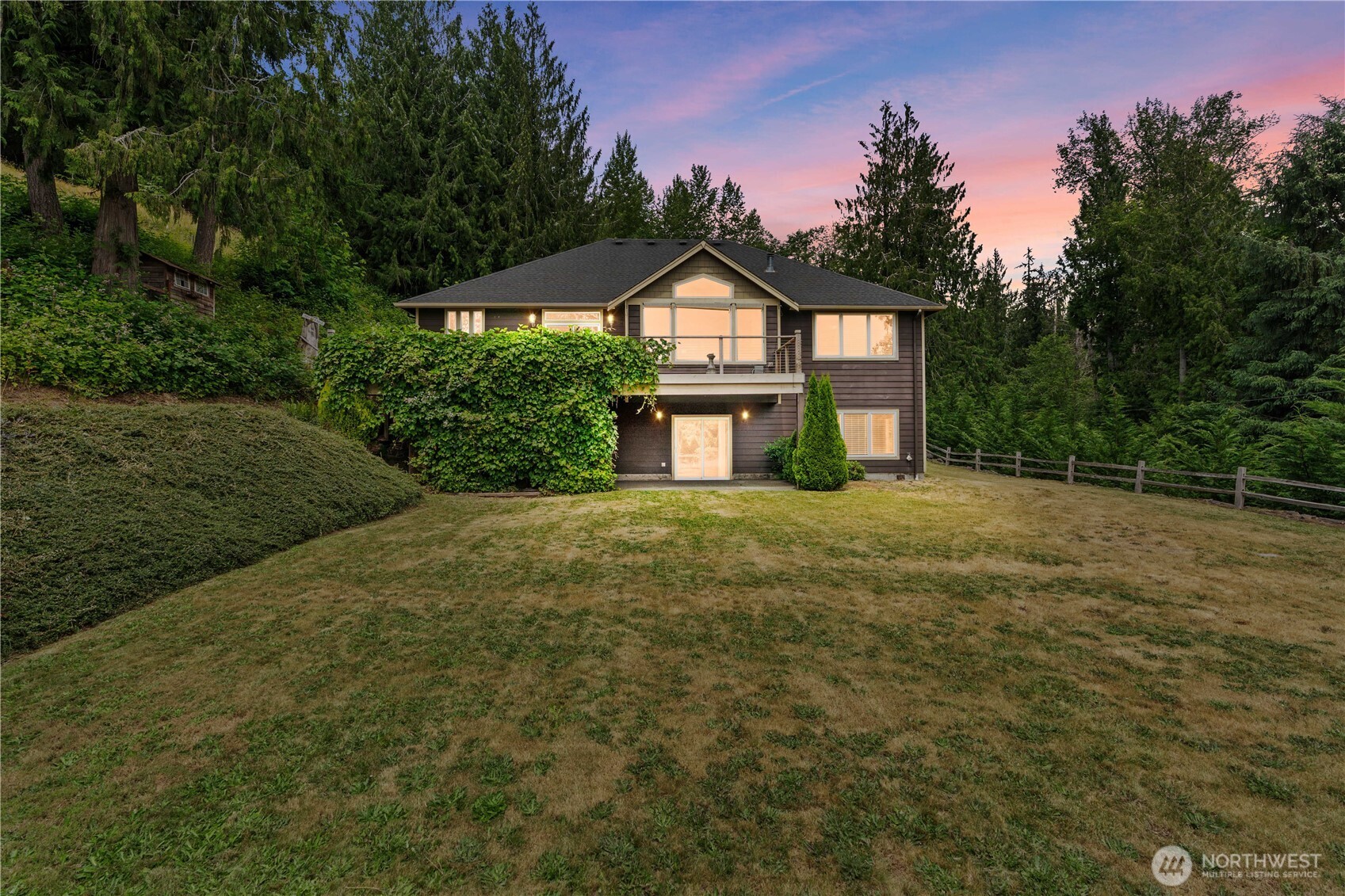 13402 Spiketon Road Buckley, WA 98321 - Photo 5 of 35 a house view with a outdoor space