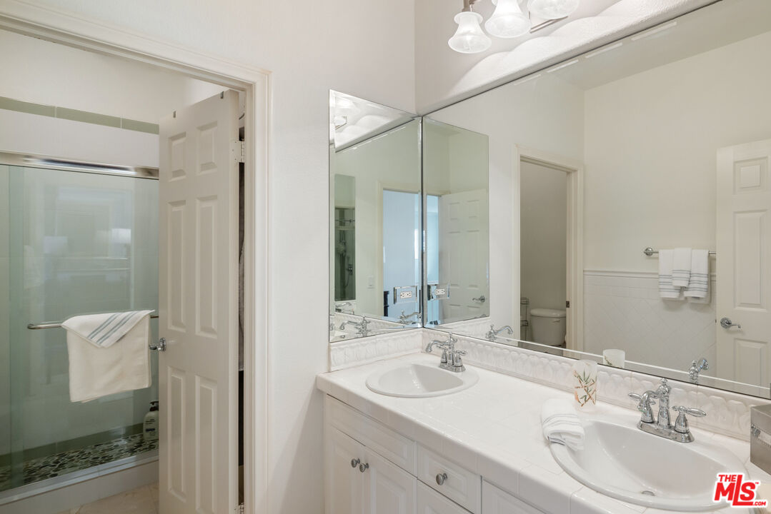 26841 Greenleaf Court Stevenson Ranch, CA 91381 - Photo 17 of 25