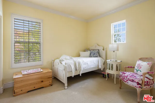 $1,250,000 | 26841 Greenleaf Court, Valencia, CA 91381