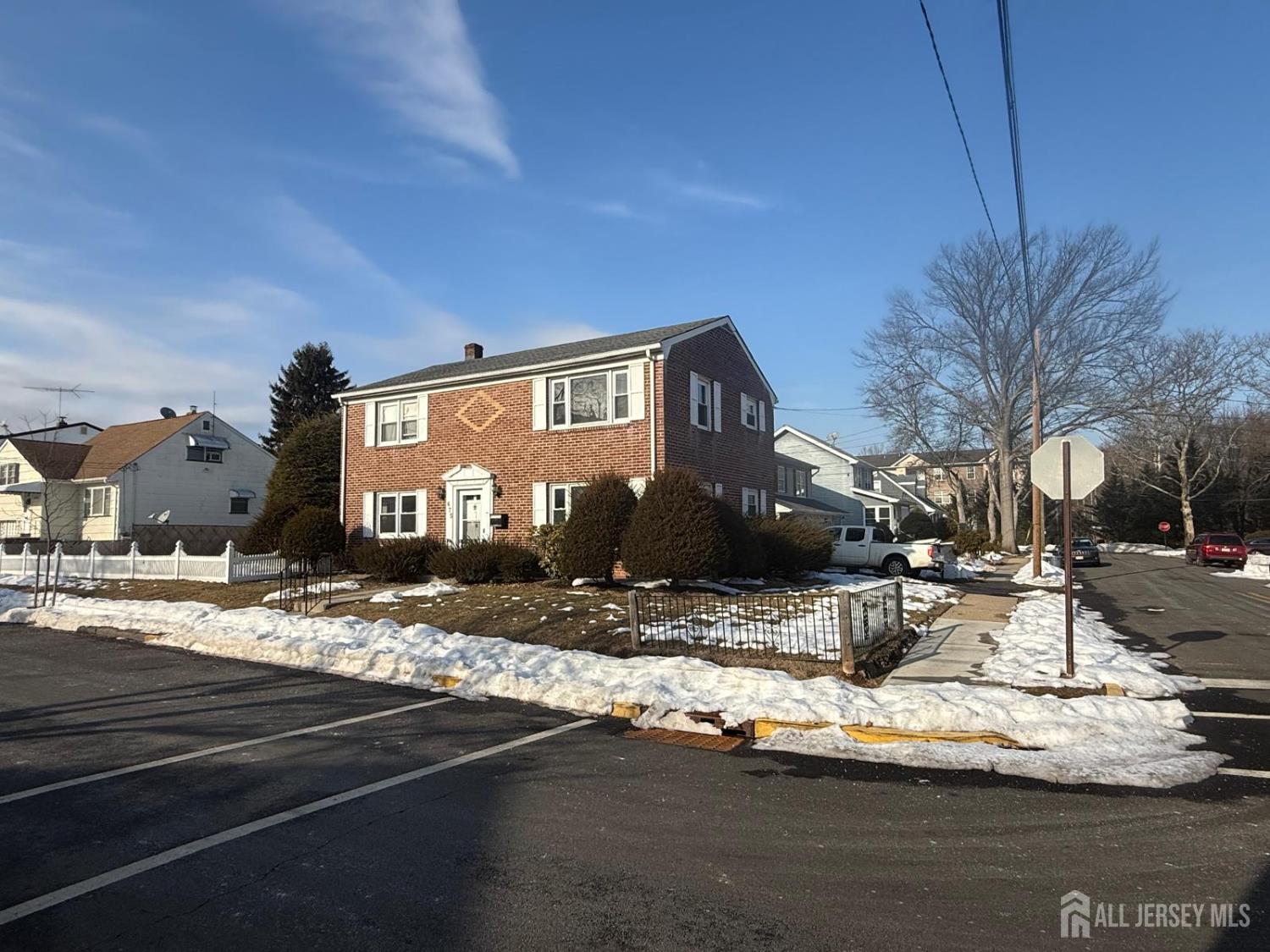 675 Harrison Street Union County, NJ 07065 - Photo 2 of 6