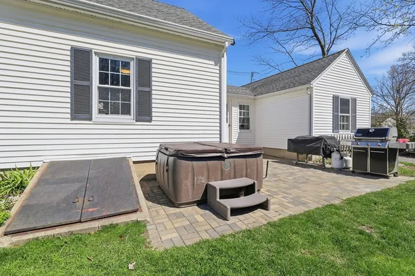 $388,000 | 42 Bacon Street, Westminster, MA 01473