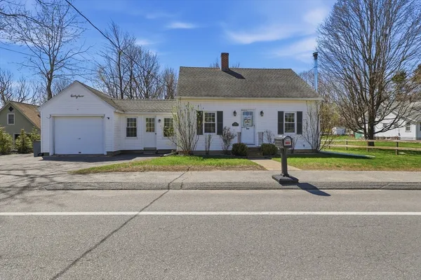 $388,000 | 42 Bacon Street, Westminster, MA 01473