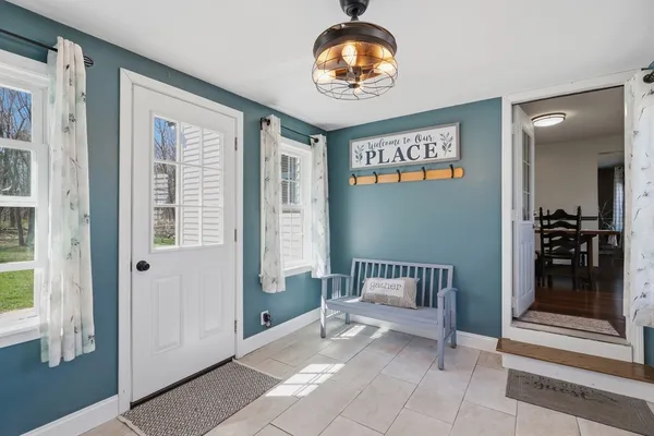 $388,000 | 42 Bacon Street, Westminster, MA 01473