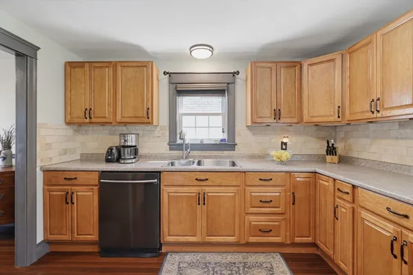 $388,000 | 42 Bacon Street, Westminster, MA 01473