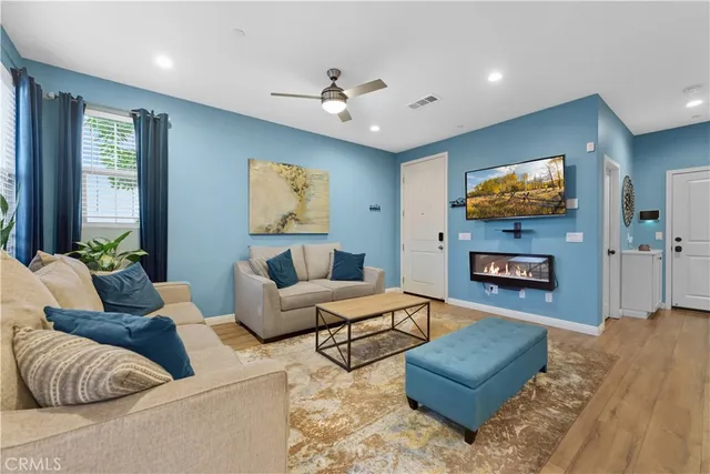 $740,000 | 4196 Camino Campana, Oceanside, CA 92057