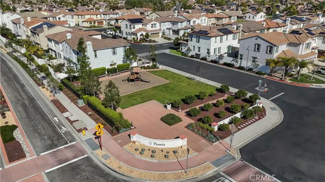 $740,000 | 4196 Camino Campana, Oceanside, CA 92057