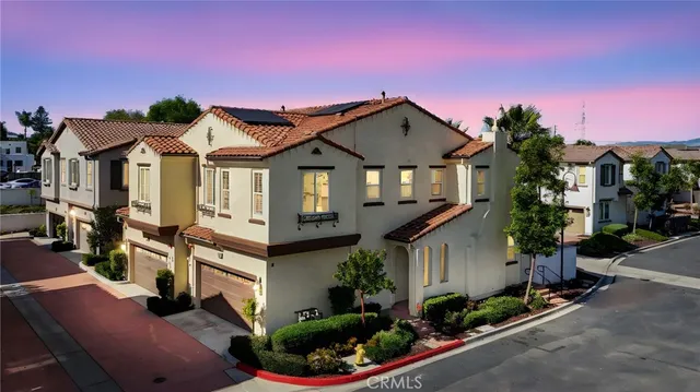 $740,000 | 4196 Camino Campana, Oceanside, CA 92057
