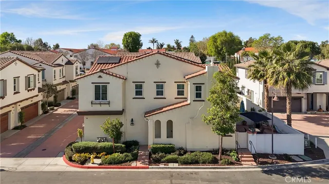 $740,000 | 4196 Camino Campana, Oceanside, CA 92057