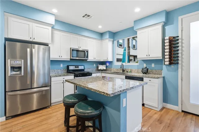 $740,000 | 4196 Camino Campana, Oceanside, CA 92057