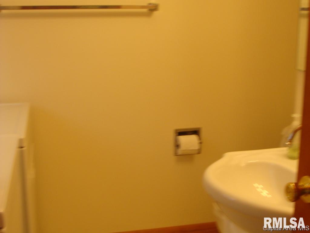 1107 Rutledge Street Pawnee, IL 62558 - Photo 16 of 18 Gallery Image 16