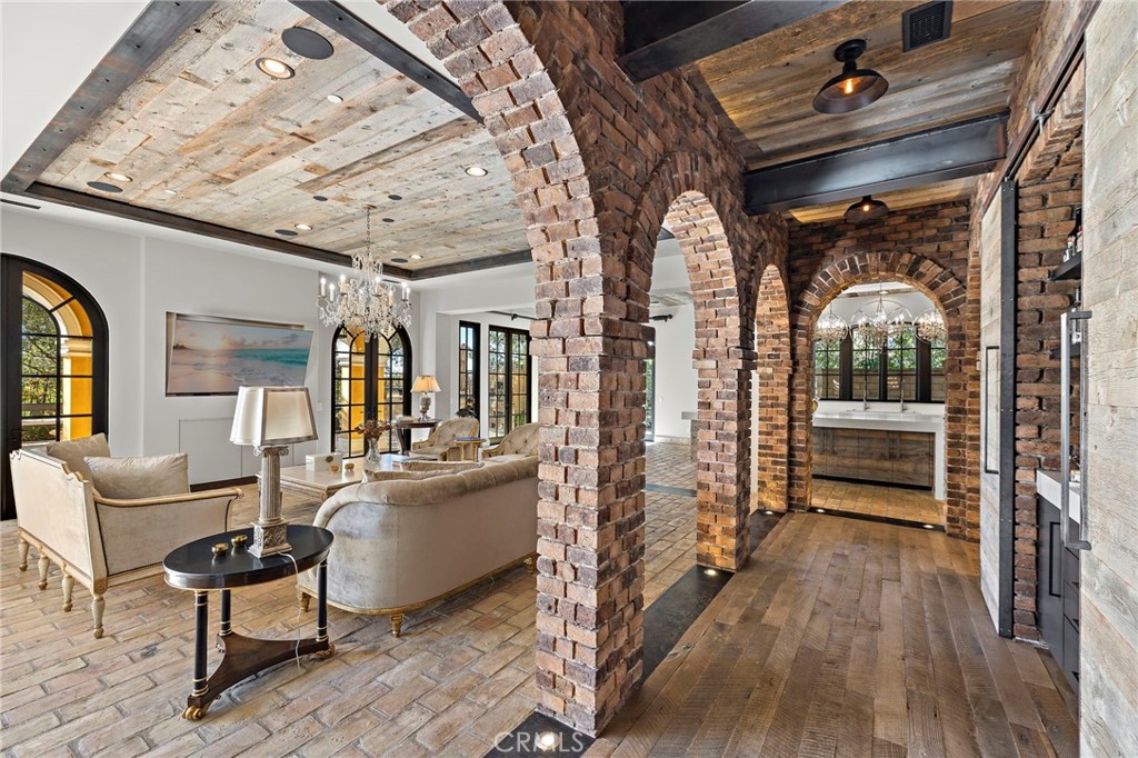12 Thomas Road Ladera Ranch, CA 92694 - Photo 20 of 70 a living room with furniture and a wooden floor