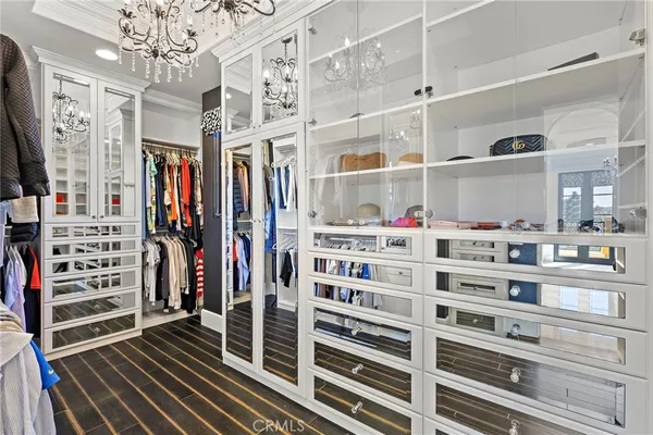 a view of a livingroom with furniture