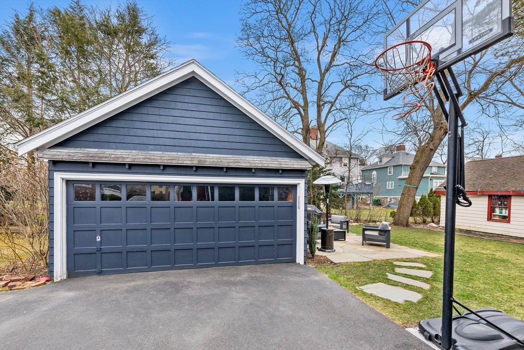 41 Burbank Road Medford, MA 02155 - Photo 26 of 30 Gallery Image 26