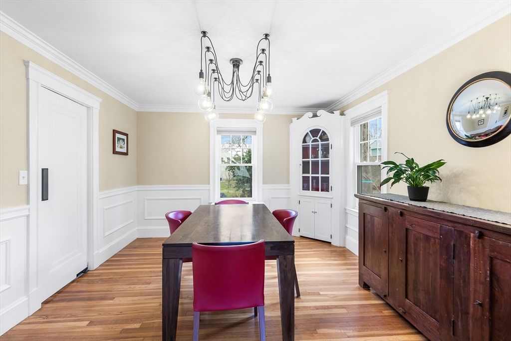 41 Burbank Road Medford, MA 02155 - Photo 5 of 30 Gallery Image 5