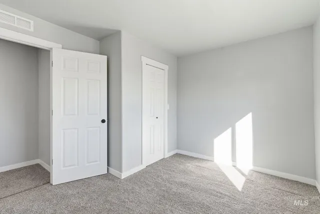 $295,000 | 410 South Roswell Boulevard, Parma, ID 83660