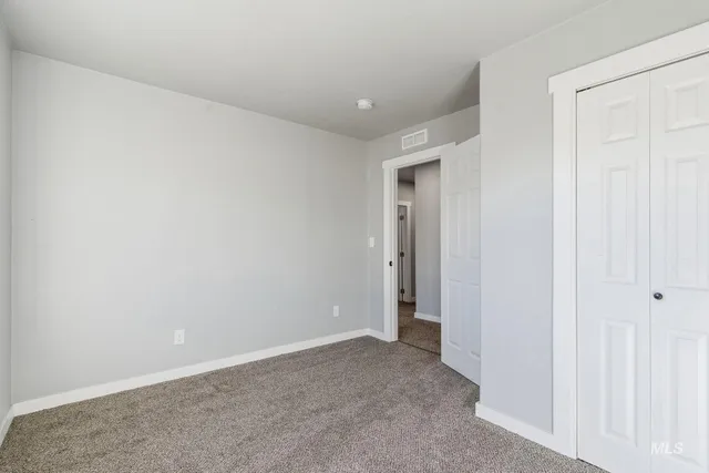 $295,000 | 410 South Roswell Boulevard, Parma, ID 83660