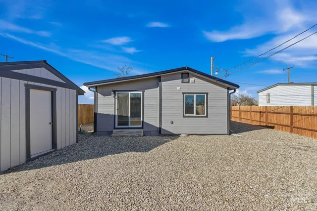 $295,000 | 410 South Roswell Boulevard, Parma, ID 83660