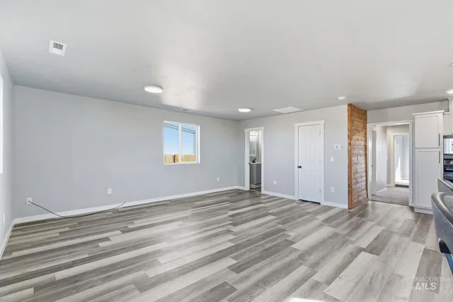 $295,000 | 410 South Roswell Boulevard, Parma, ID 83660