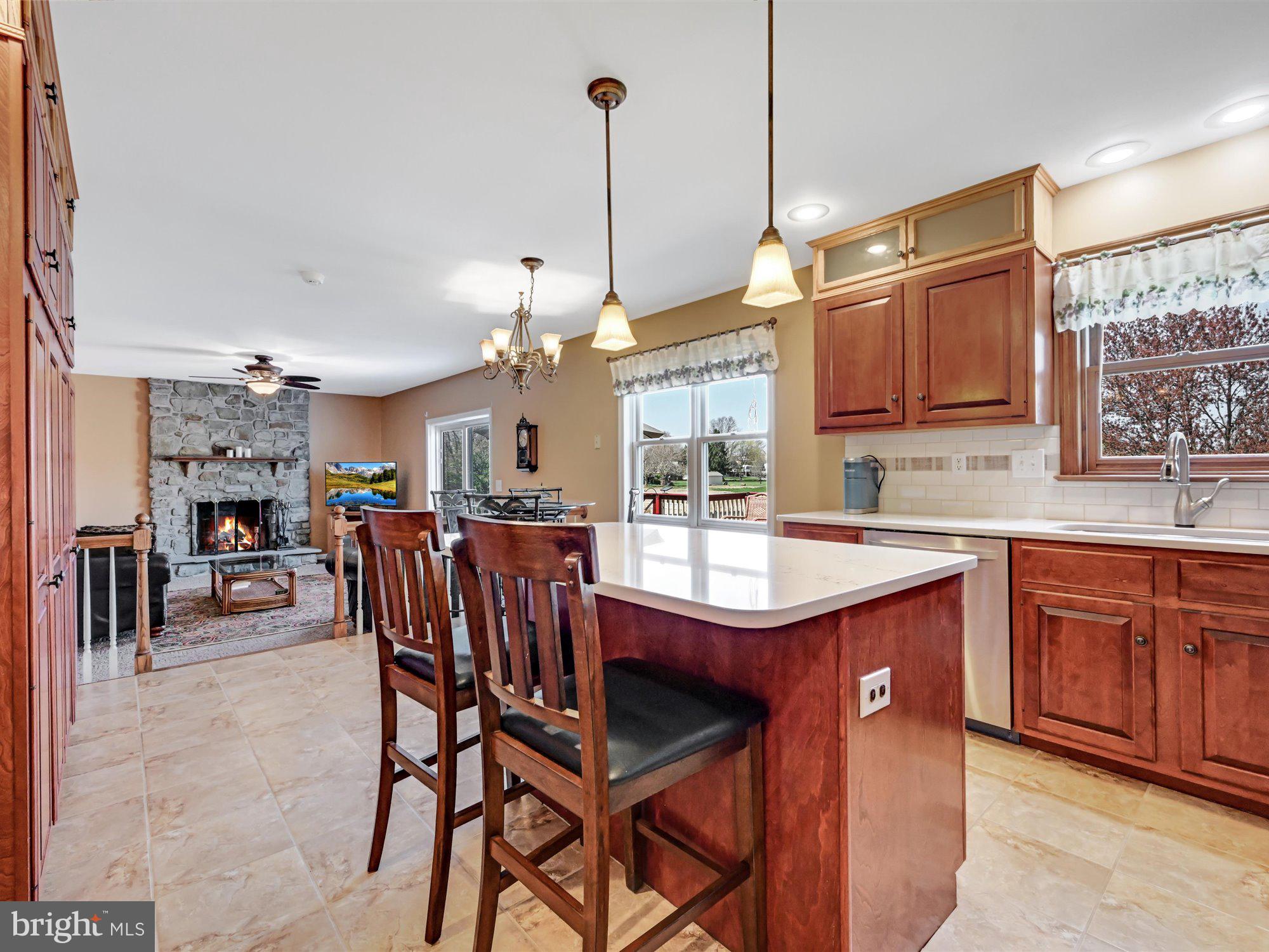 2098 Rhoda Avenue Mount Joy, PA 17552 - Photo 10 of 33 Gallery Image 10