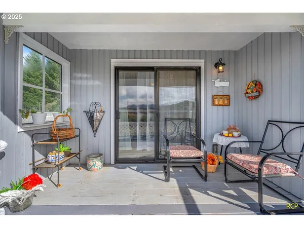 $970,000 | 24312 Cardwell Hill Drive, Philomath, OR 97370