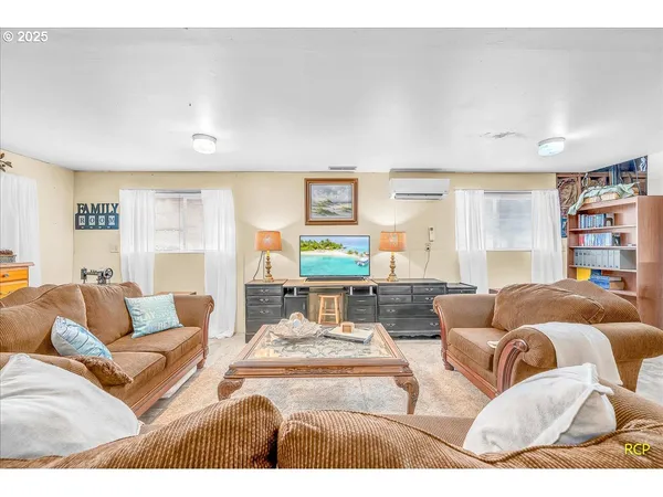 $970,000 | 24312 Cardwell Hill Drive, Philomath, OR 97370