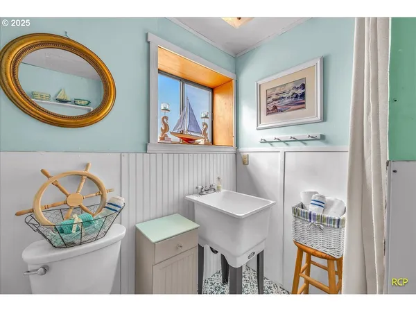 $970,000 | 24312 Cardwell Hill Drive, Philomath, OR 97370