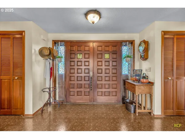 $970,000 | 24312 Cardwell Hill Drive, Philomath, OR 97370