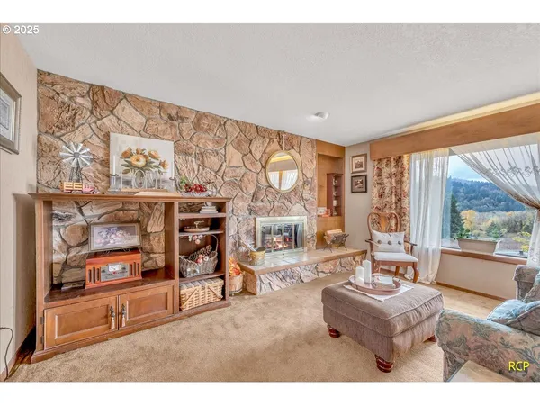 $970,000 | 24312 Cardwell Hill Drive, Philomath, OR 97370