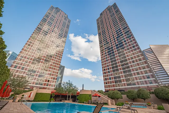 $285,000 | 5100 San Felipe Street, Unit 34, Houston, TX 77056