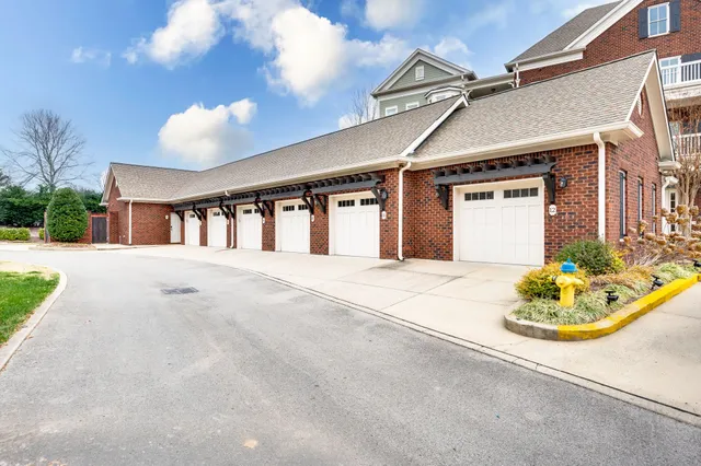 $749,900 | 991 Westhaven Boulevard, Unit 13, Franklin, TN 37064