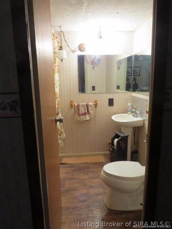 5501 South Rosebud Road Salem, IN 47167 - Photo 11 of 42
