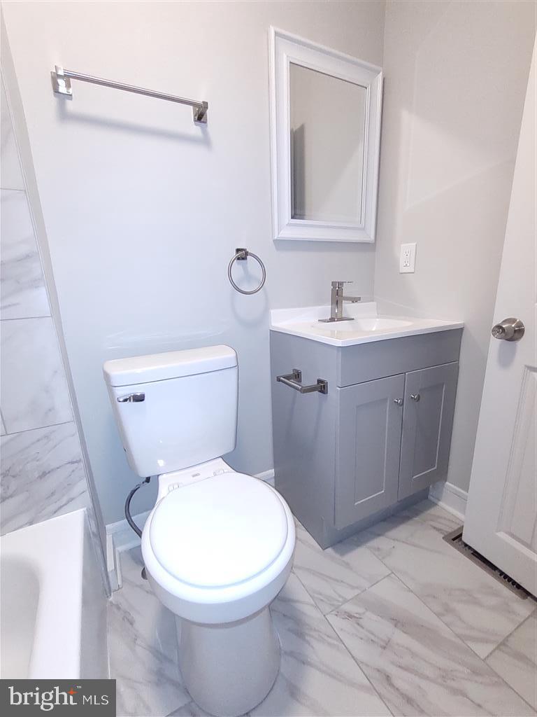 407 Poplar Grove Street Baltimore, MD 21223 - Photo 11 of 24 Bathroom View 2